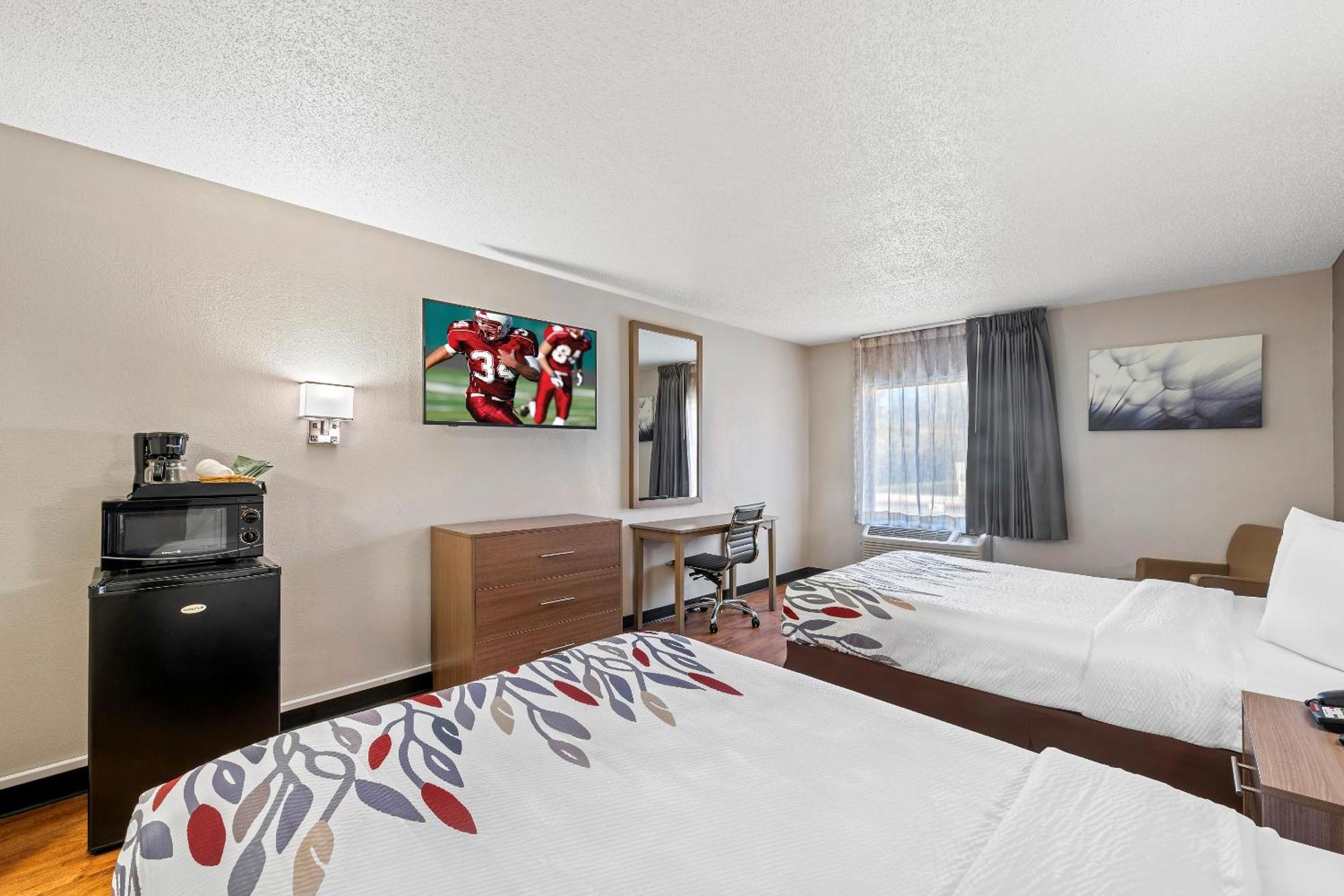 Red Roof Inn Charlotte - University Bagian luar foto