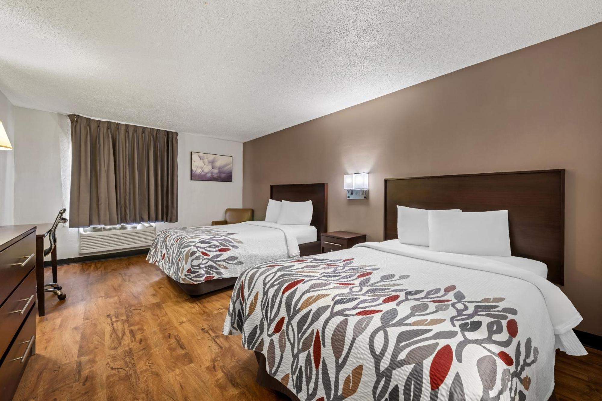 Red Roof Inn Charlotte - University Bagian luar foto